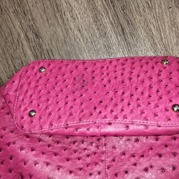 Michael Kors Pink Textured Handbag - Picture 2 of 8